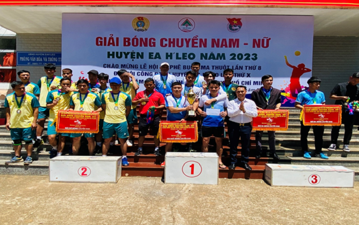 giai bong chuyen huyen ea hleo 2